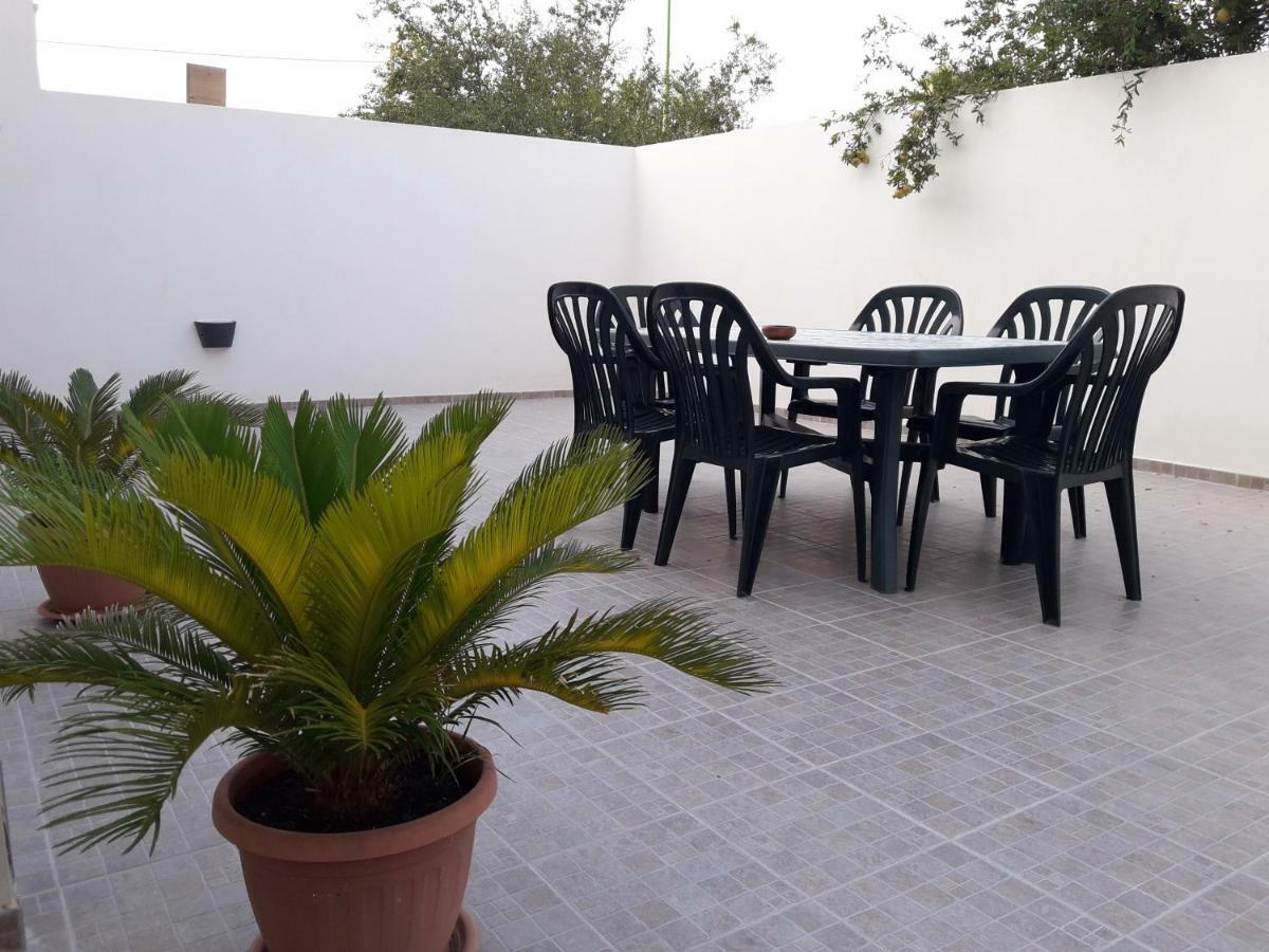 Via Alessandria Hotel Racale Exterior photo